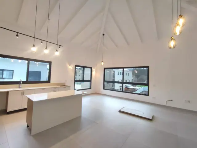 מטבח בעיצוב וייצור איפאה נגרים — פרויקט מטבח כפרי בבית פרטי