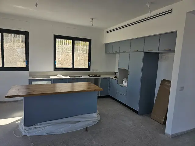 מטבח בעיצוב וייצור איפאה נגרים
