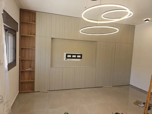 תאורה משולבת בנגרות של איפאה נגרים